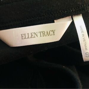 Ellen Tracy black stretchy pencil skirt - Size Small excellent condition